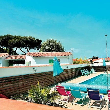 Hotel Jerodel Le Bois-Plage-en-Re Exterior photo