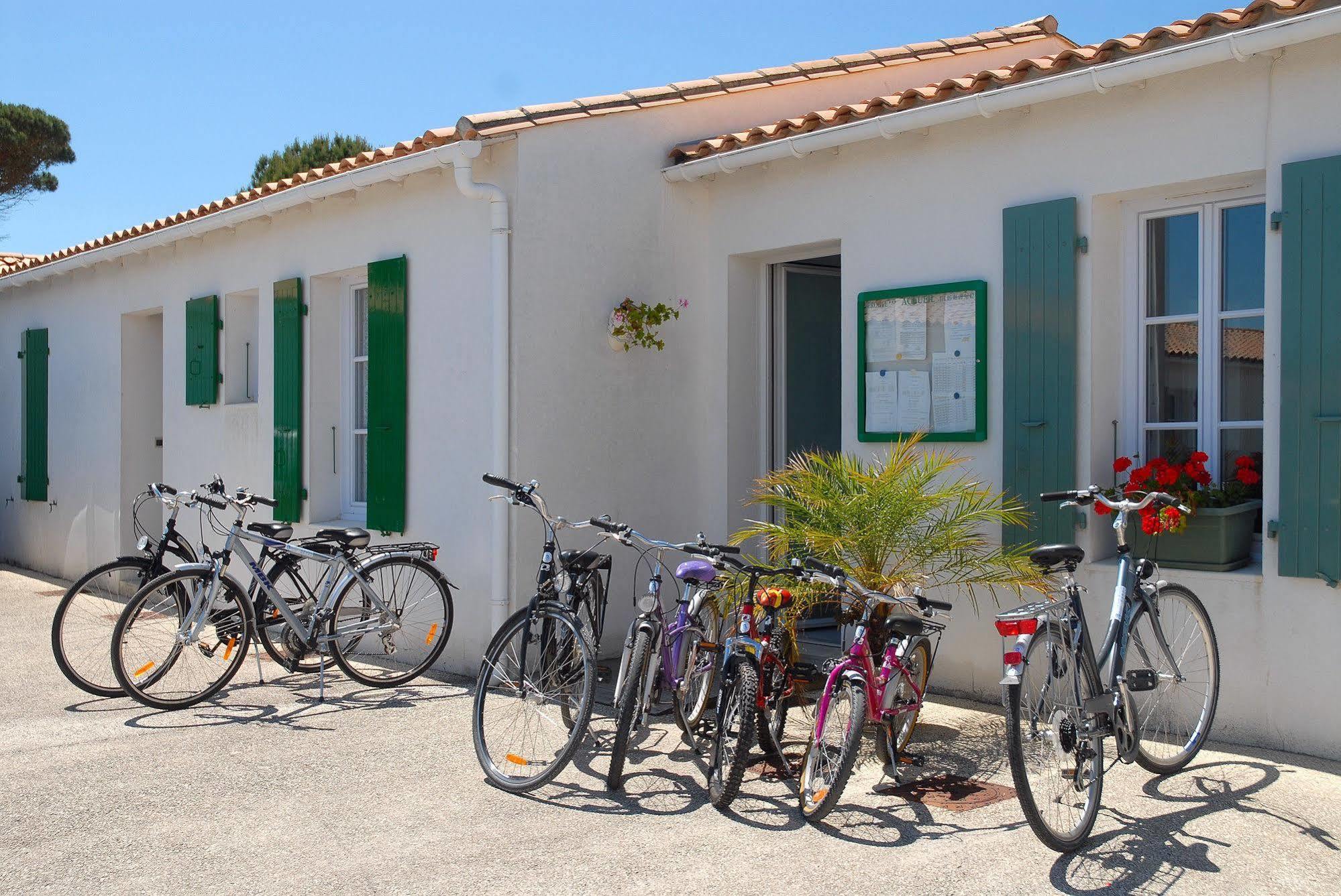 Hotel Jerodel Le Bois-Plage-en-Re Exterior photo